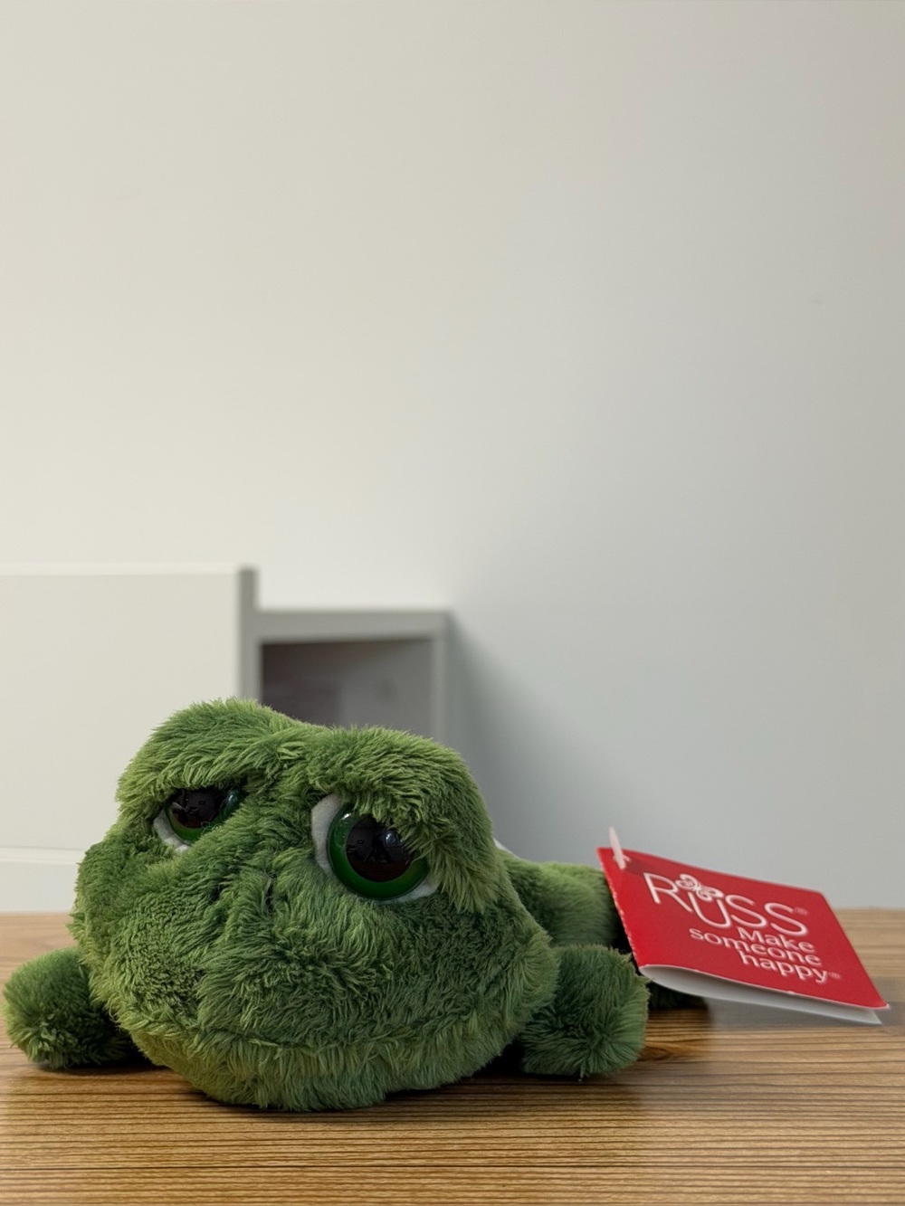 Green Frog ‘Dermont’ Russ Berrie With Tags Large Eye Lil Peepers Plush Toy